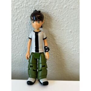 Ben 10 Tennyson 4 inch Action Figure White Shirt Green Pants
